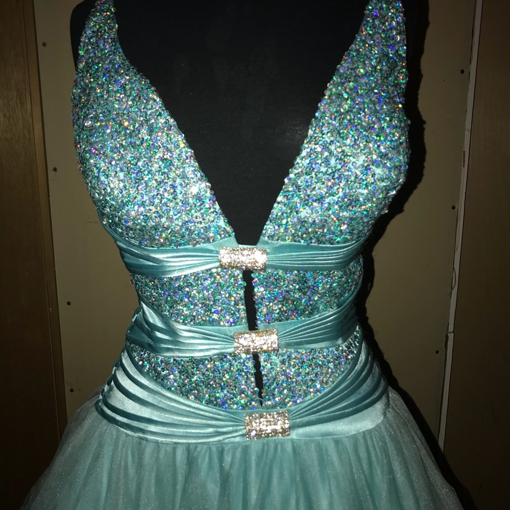 Terani Couture Prom Dress
